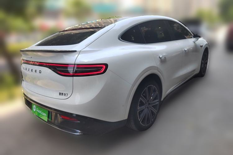 Used Hima Luxeed R7 2024 All-Electric 667 km Max Rear Right 45 Deg