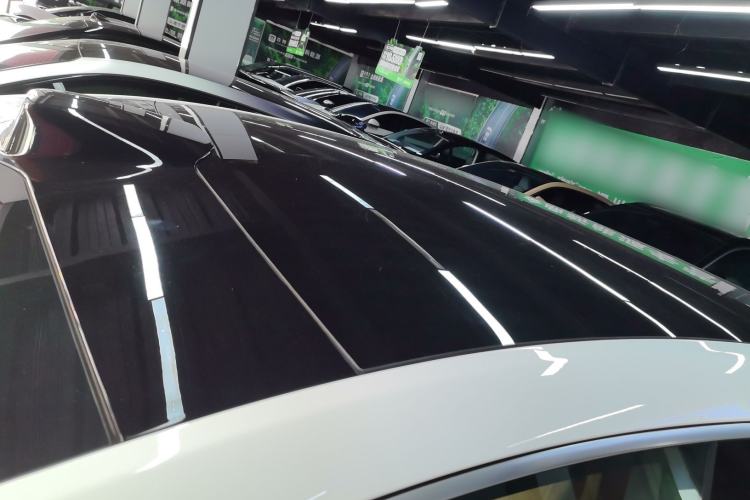 Used Hima Luxeed R7 2024 All-Electric 736 km Ultra Roof