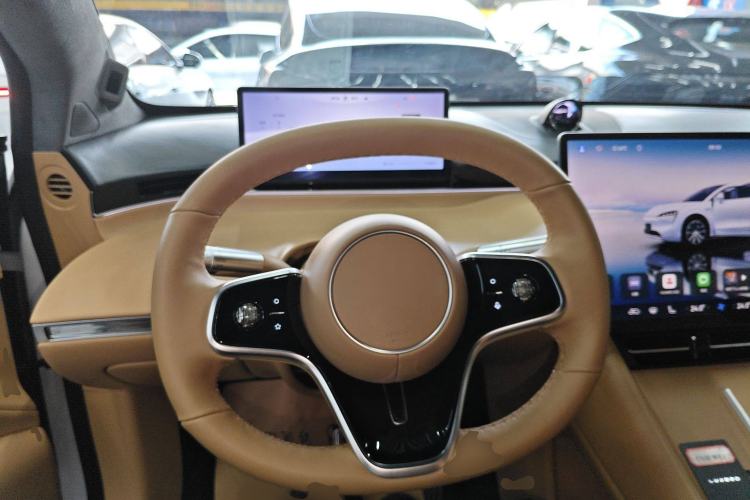 Used Hima Luxeed R7 2024 Pure Electric 667km Pro Steering Wheel