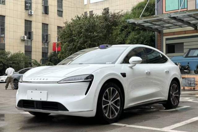 Ojetý Hima Luxeed R7 2024 All-Electric 736 km Ultra