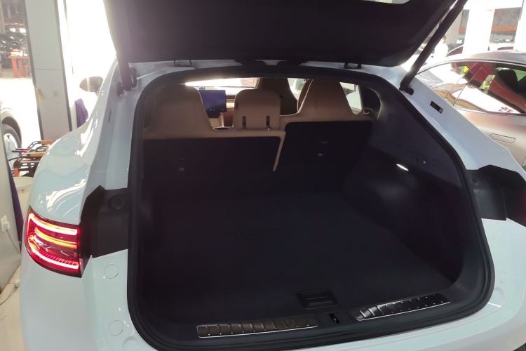 Used Hima Luxeed R7 2024 All-Electric 736 km Ultra Trunk