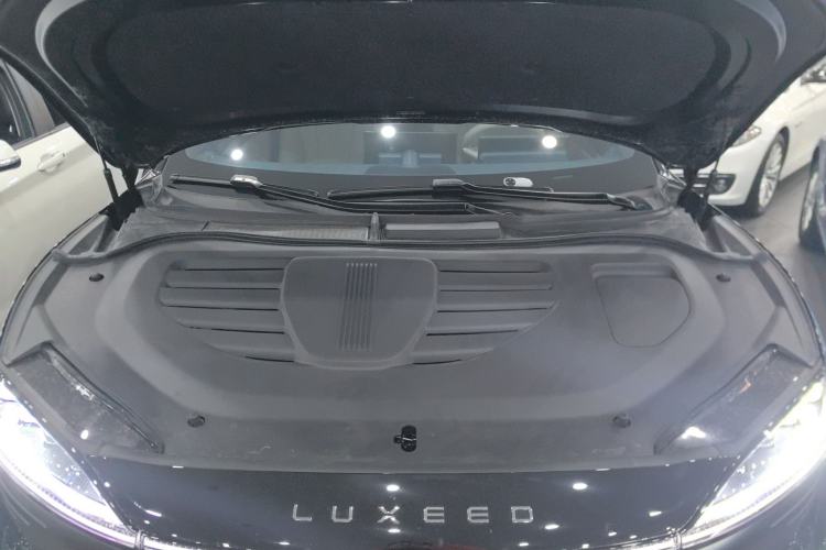 Used Hima Luxeed R7 2025 Extended-Range 331km Ultra Engine Bay