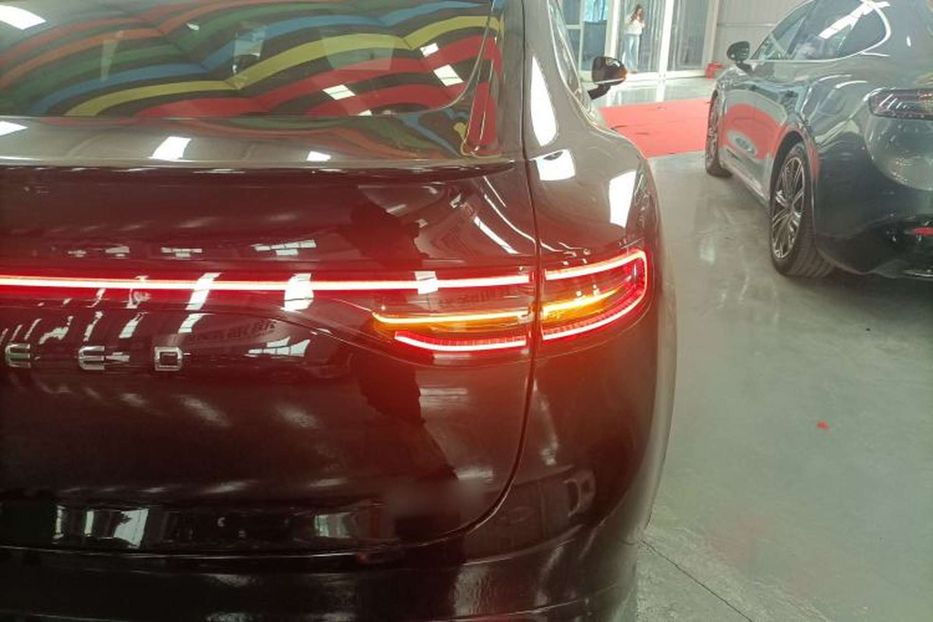 Used Hima Luxeed R7 2025 Range-Extended Version 360 km Max Exterior 3