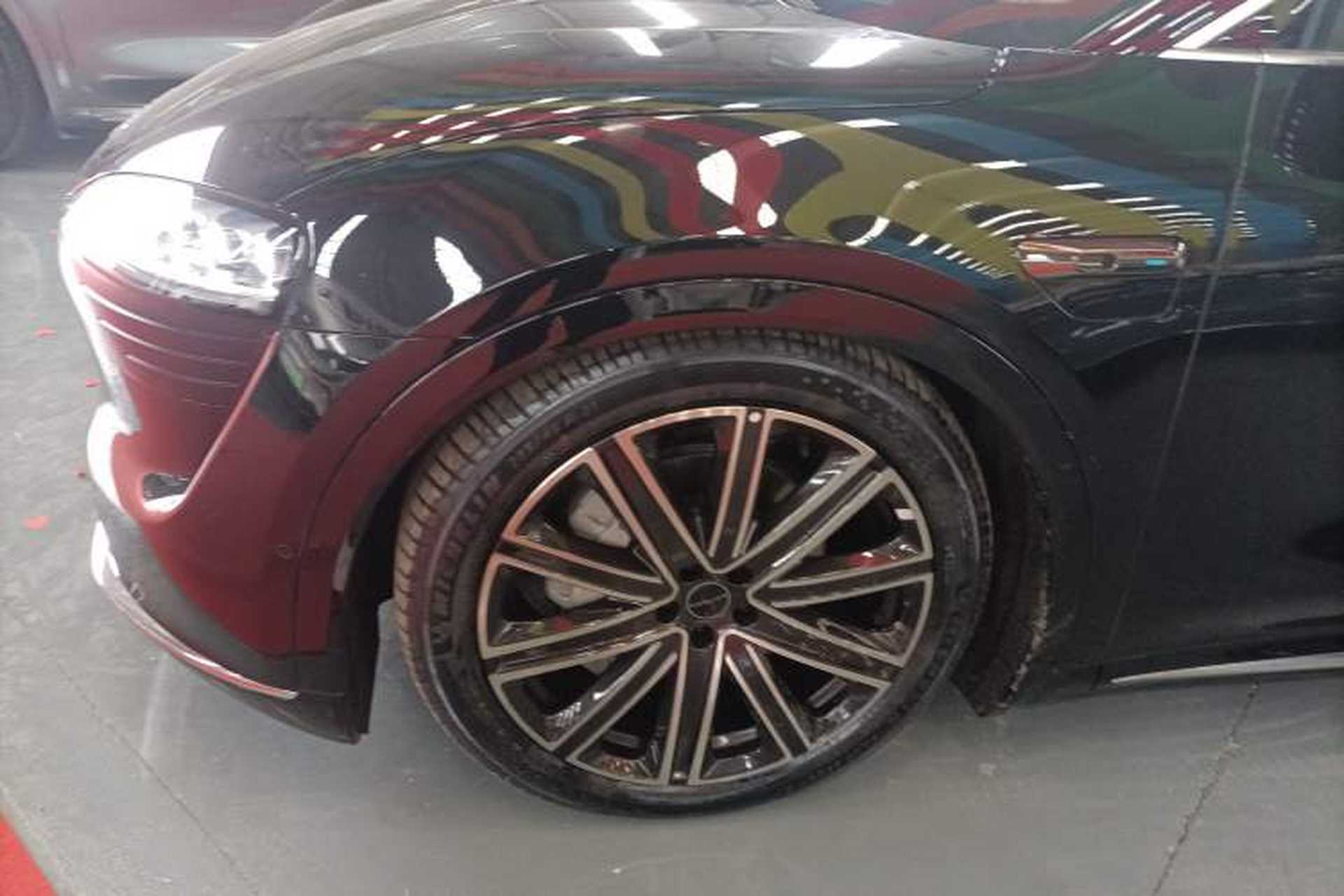 Used Hima Luxeed R7 2025 Range-Extended Version 360 km Max Exterior 4