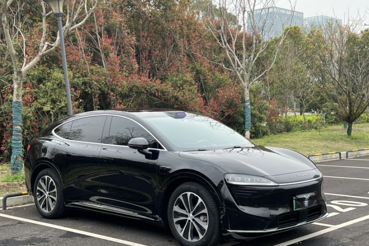Used Hima Luxeed R7 2025 Range-Extended Version 251 km Max Exterior 5