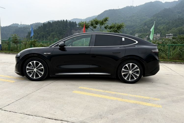 Used Hima Luxeed R7 2025 Range-Extended Version 251 km Max Exterior 5