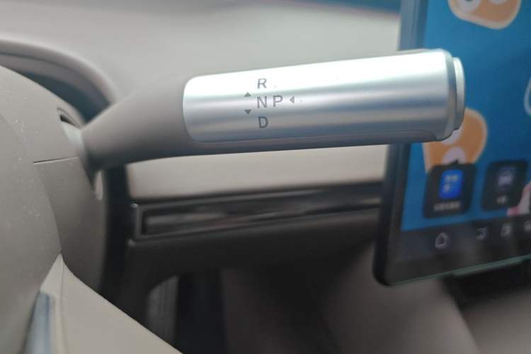 Used Hima Luxeed R7 2025 Extended-Range 331km Ultra Gear Lever