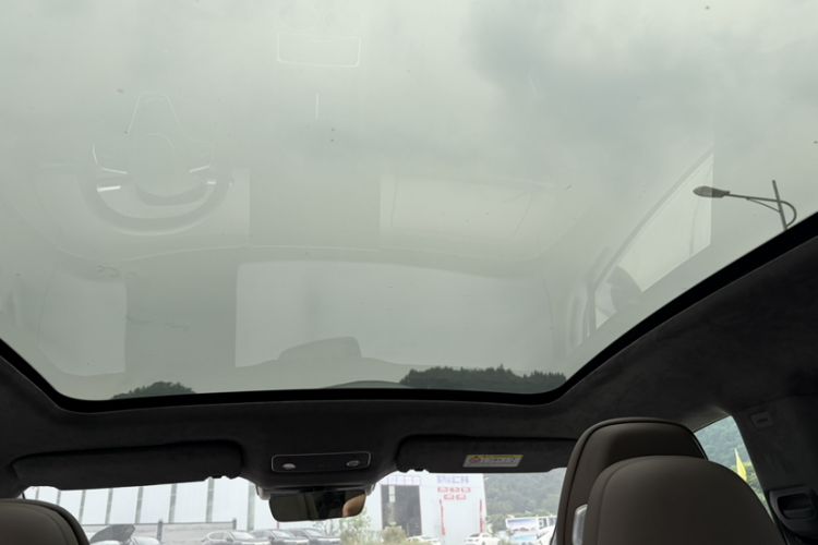 Used Hima Luxeed R7 2025 Range-Extended Version 251 km Max Headliner