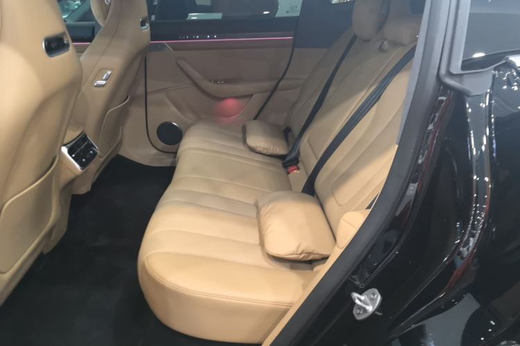 Used Hima Luxeed R7 2025 Extended-Range 331km Ultra Interior 4