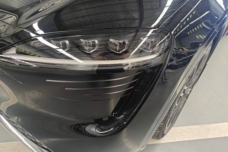 Used Hima Luxeed R7 2025 Extended-Range 331km Ultra Left Front Headlight
