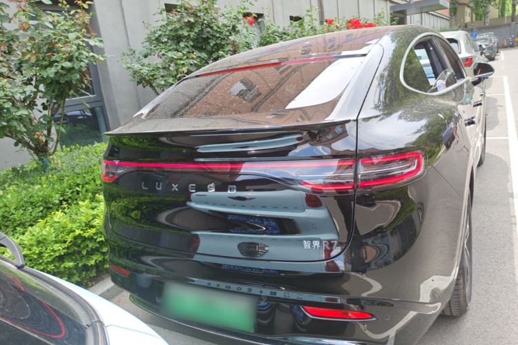 Used Hima Luxeed R7 2025 Range-Extended Version 251 km Max Rear