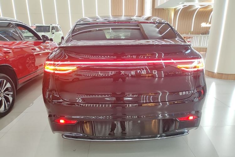 Used Hima Luxeed R7 2025 Range-Extended Version 251 km Max Rear