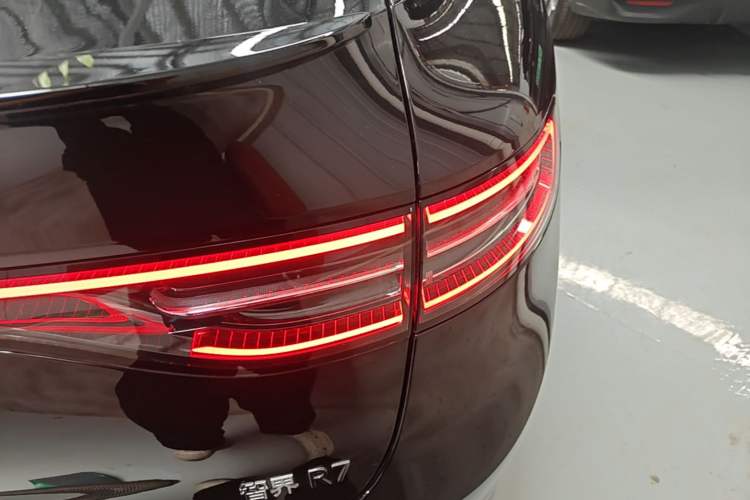 Used Hima Luxeed R7 2025 Extended-Range 331km Ultra Right Rear Taillight