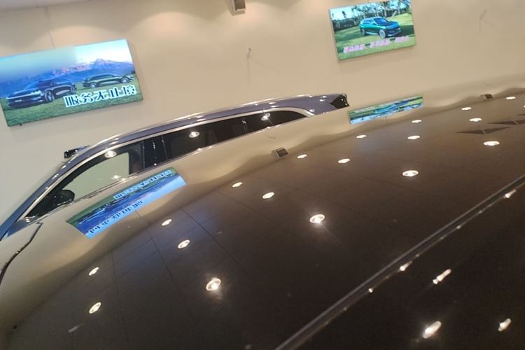 Used Hima Luxeed R7 2025 Extended-Range 251km Pro Roof