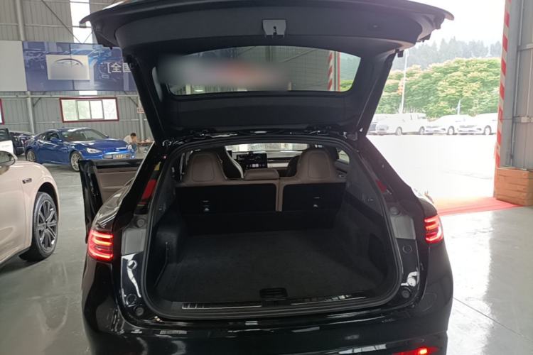 Used Hima Luxeed R7 2025 Range-Extended Version 251 km Max Trunk