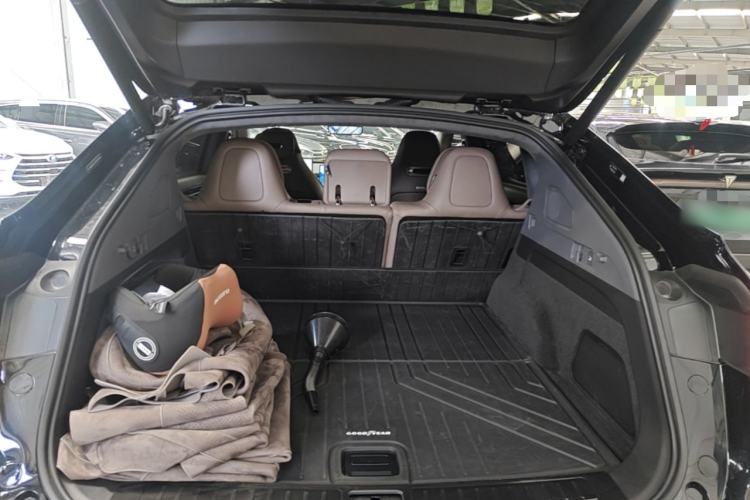 Used Hima Luxeed R7 2025 Extended-Range 331km Ultra Trunk