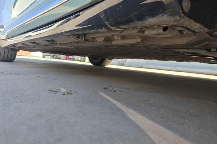 Used Hima Luxeed R7 2025 Range-Extended Version 251 km Max Chassis Front Right