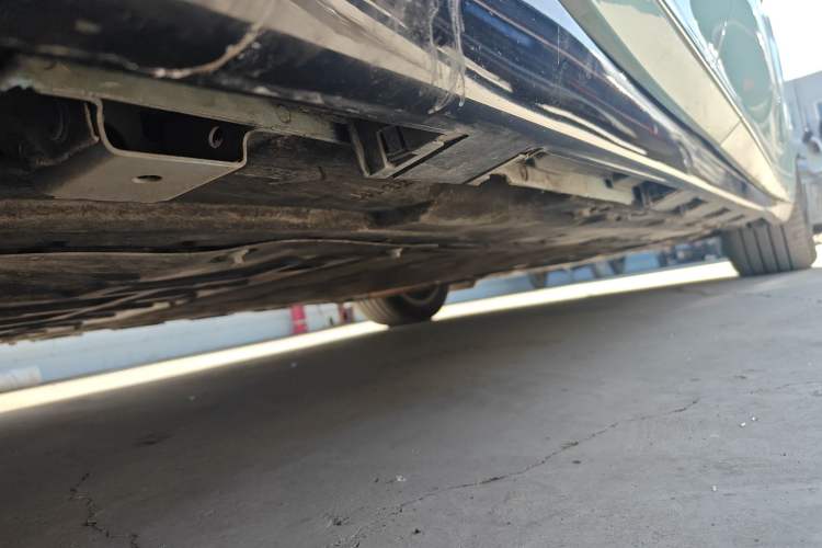 Used Hima Luxeed R7 2025 Range-Extended Version 251 km Max Chassis Rear Right