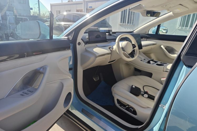 Used Hima Luxeed R7 2025 Range-Extended Version 251 km Max Driver Seat