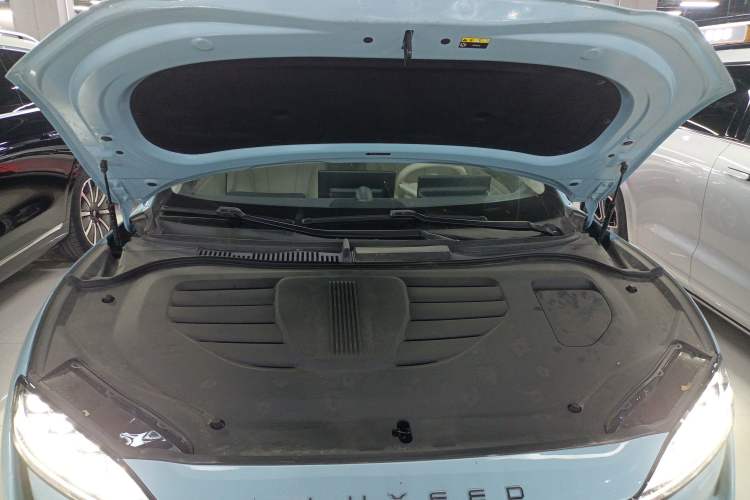 Used Hima Luxeed R7 2025 Range-Extended Version 251 km Max Engine Bay