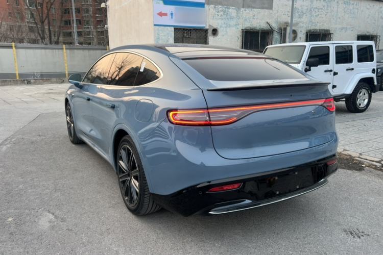 Used Hima Luxeed R7 2025 Range-Extended Version 251 km Max Exterior 4