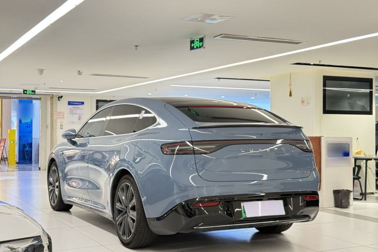 Used Hima Luxeed R7 2025 Range-Extended Version 251 km Max Exterior 6
