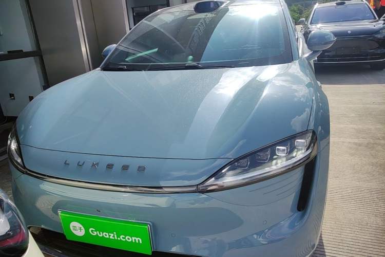 Used Hima Luxeed R7 2025 Range-Extended Version 251 km Max Front