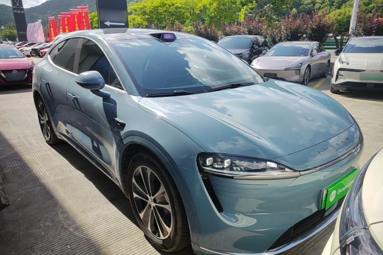 Used Hima Luxeed R7 2025 Range-Extended Version 251 km Max Front Right 45 Deg