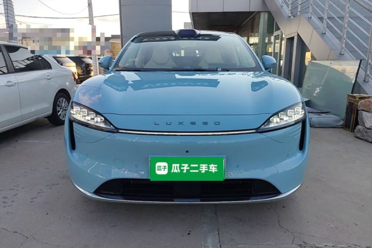 Used Hima Luxeed R7 2025 Range-Extended Version 251 km Max Front