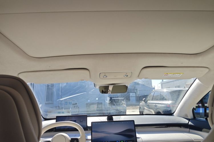 Used Hima Luxeed R7 2025 Range-Extended Version 251 km Max Headliner
