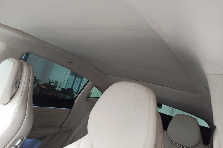 Used Hima Luxeed R7 2025 Range-Extended Version 251 km Max Headliner