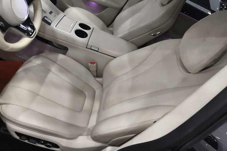 Used Hima Luxeed R7 2025 Extended-Range 331km Ultra Left Front Seat