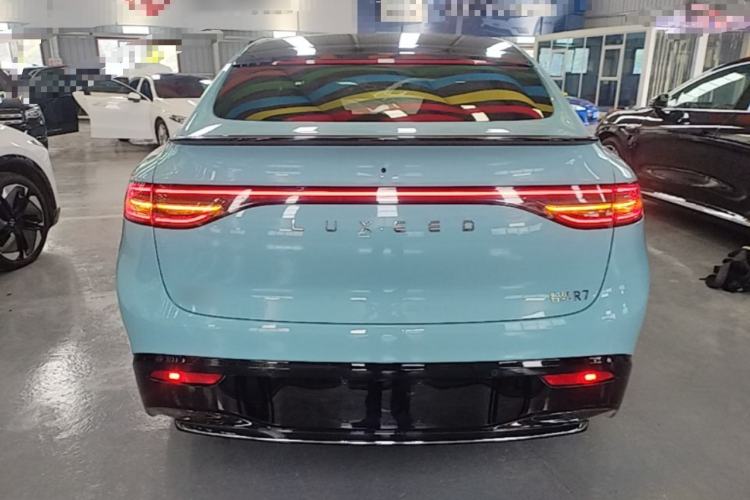 Used Hima Luxeed R7 2025 Range-Extended Version 251 km Max Rear