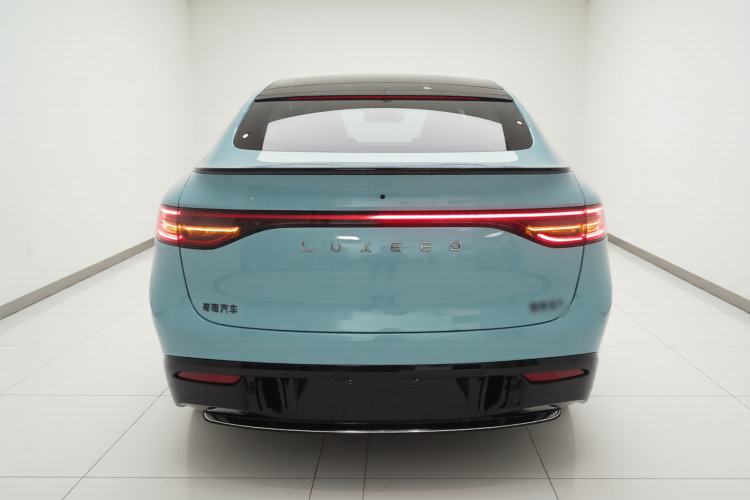 Used Hima Luxeed R7 2025 Range-Extended Version 251 km Max Rear