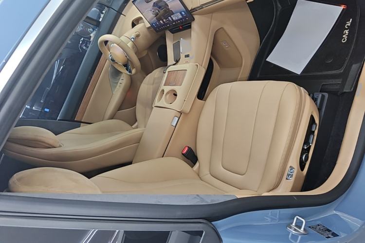 Used Hima Luxeed R7 2025 Extended-Range 331km Ultra Right Front Seat