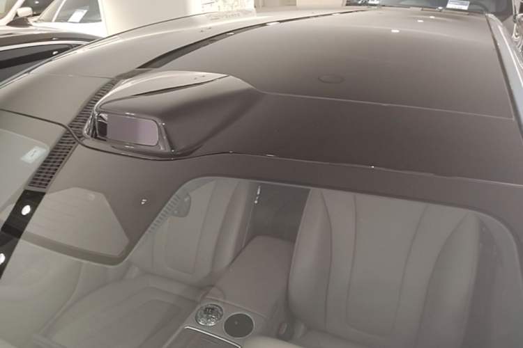Used Hima Luxeed R7 2025 Range-Extended Version 251 km Max Roof