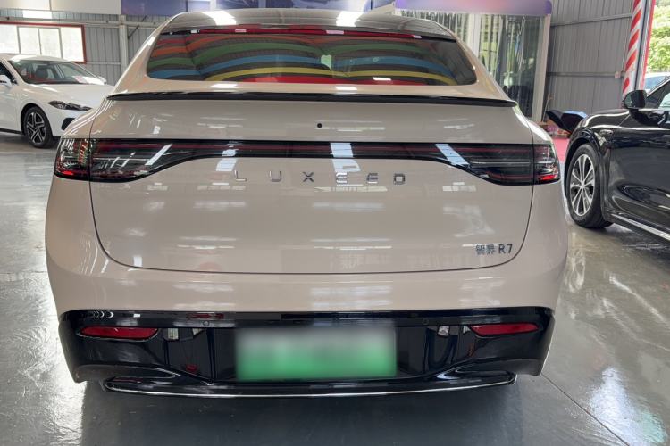 Used Hima Luxeed R7 2025 Range-Extended Version 251 km Max Exterior 4