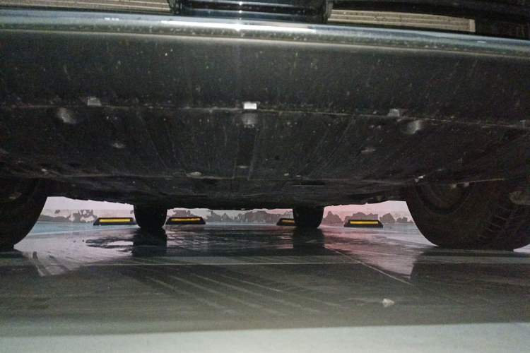 Used Hima Luxeed R7 2025 Range-Extended Version 251 km Max Chassis Front