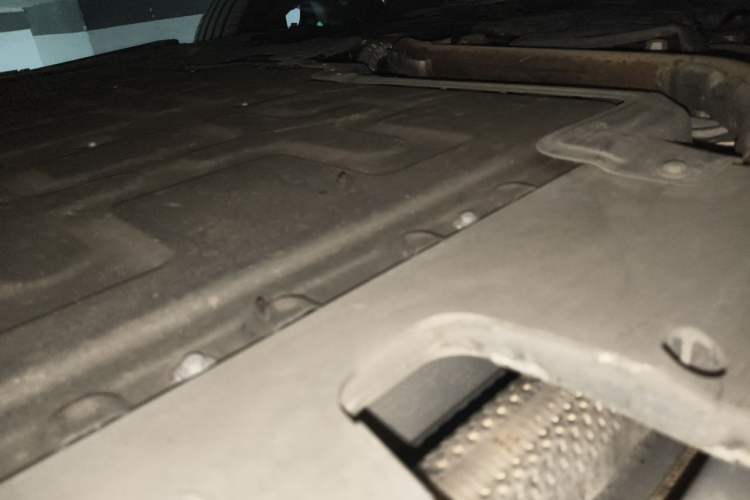Used Hima Luxeed R7 2025 Range-Extended Version 251 km Max Chassis Front Left