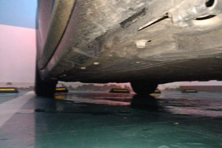Used Hima Luxeed R7 2025 Range-Extended Version 251 km Max Chassis Front Right