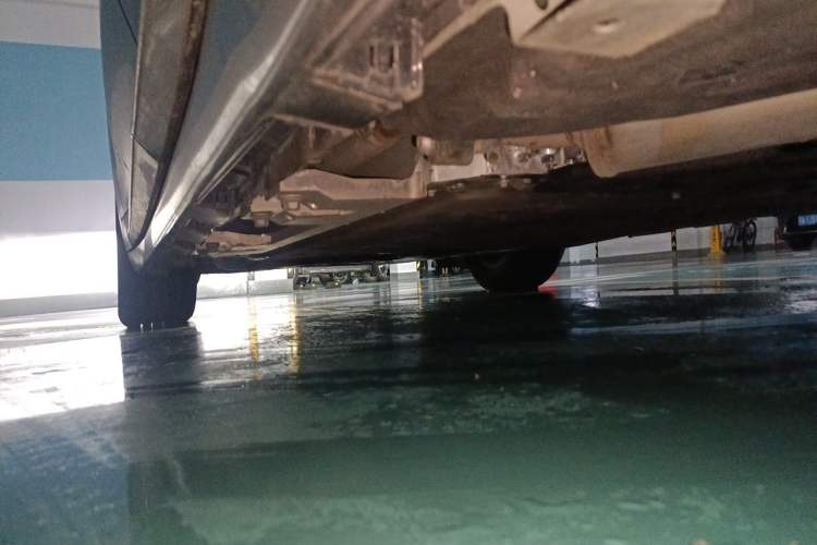 Used Hima Luxeed R7 2025 Range-Extended Version 251 km Max Chassis Rear Left