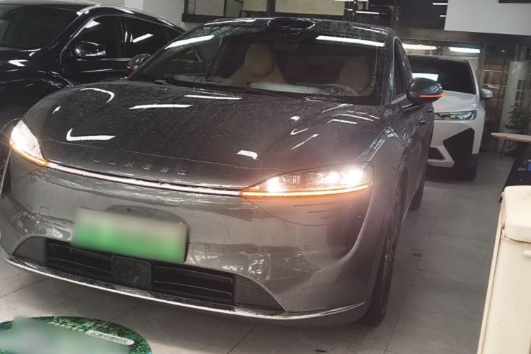 Used Hima Luxeed R7 2025 Extended-Range 331km Ultra Guazi used car, China used car export, Used car for sale, Used  cars, Cheapest cars for sale