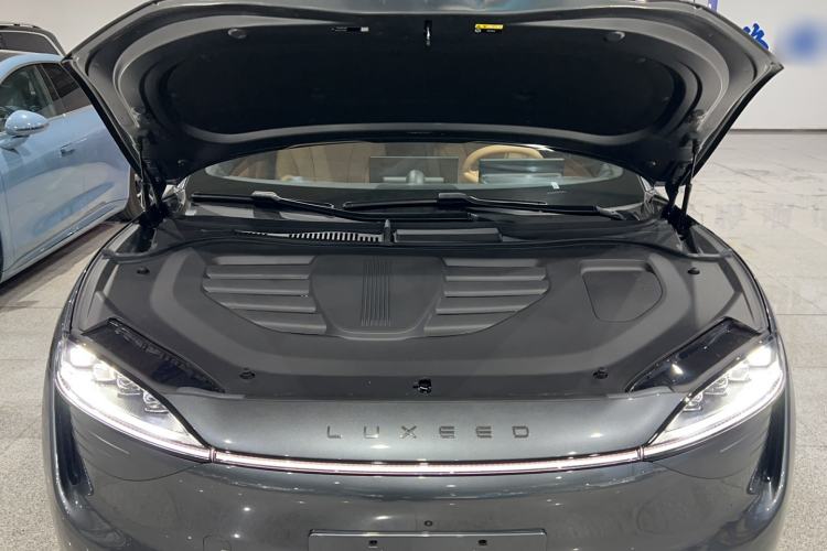 Used Hima Luxeed R7 2025 Extended-Range 331km Ultra Engine Bay