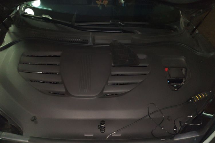 Used Hima Luxeed R7 2025 Range-Extended Version 251 km Max Engine Bay
