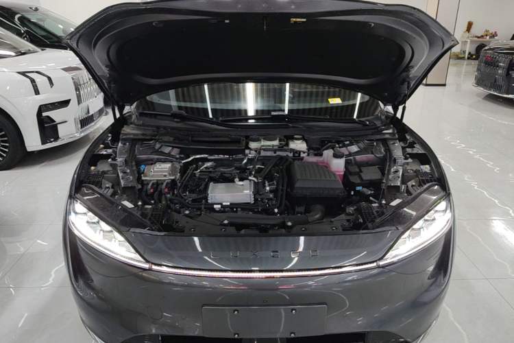 Used Hima Luxeed R7 2025 Extended-Range 331km Ultra Engine Bay