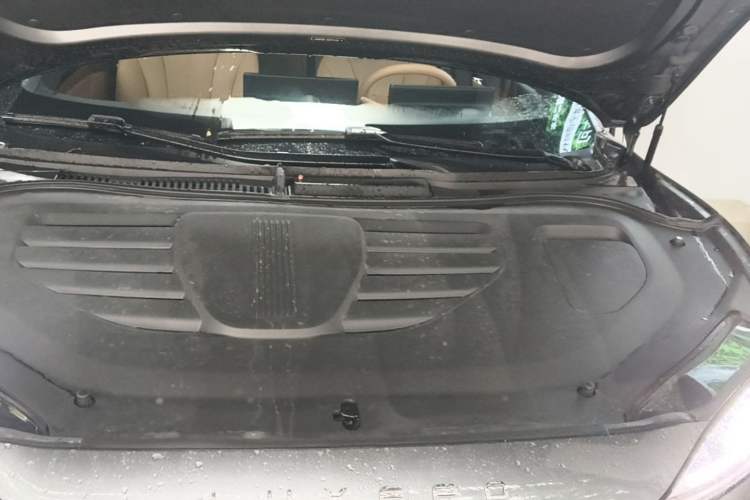 Used Hima Luxeed R7 2025 Extended-Range 331km Ultra Engine Bay