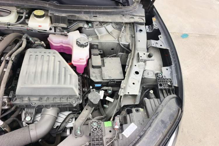 Used Hima Luxeed R7 2025 Extended-Range 331km Ultra Engine Bay Left
