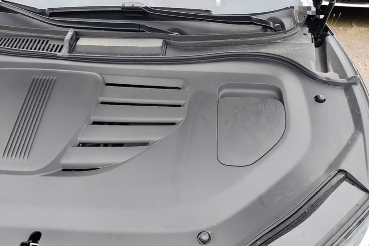 Used Hima Luxeed R7 2025 Extended-Range 331km Ultra Engine Bay Left