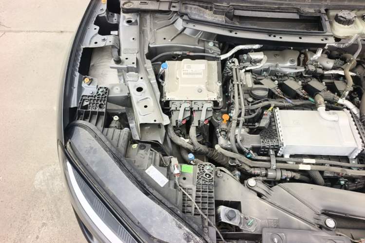 Used Hima Luxeed R7 2025 Extended-Range 331km Ultra Engine Bay Right