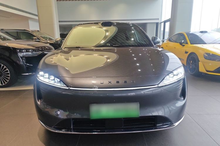 Used Hima Luxeed R7 2025 Range-Extended Version 251 km Max Exterior 1
